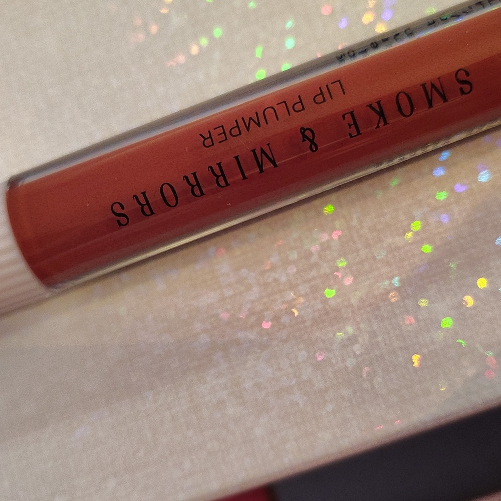 4/$12🌀🆕Smoke & Mirrors Lip Plumper4 NEW